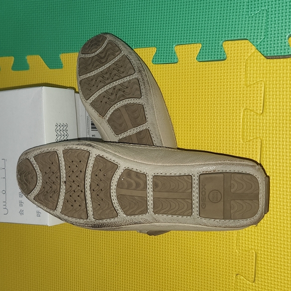 Geox Flats - Picture 6 of 6